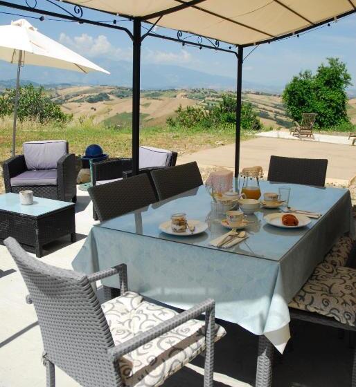 مبيت وإفطار Casa Davina