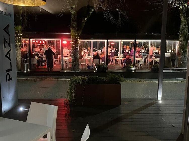 فندق Albergo Ristorante Plaza