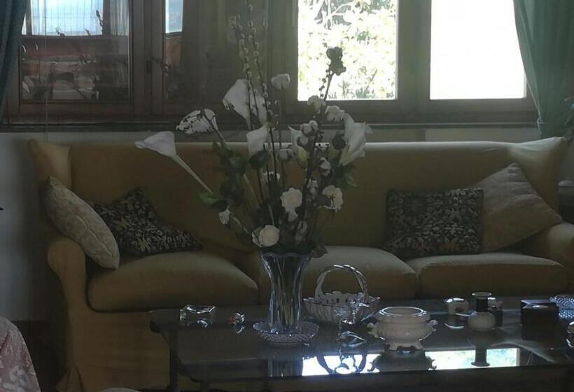 پانسیون Villa Grande