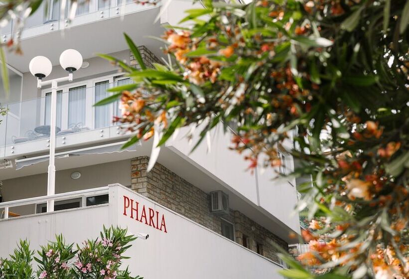 Aparthotel Pharia