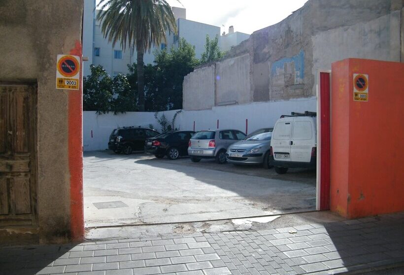 مسافرخانه Pension Colón
