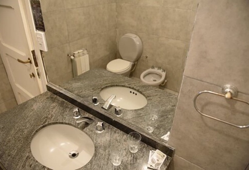 مسافرخانه Selva Montana