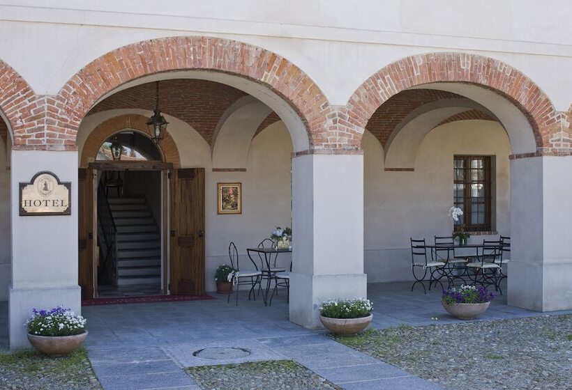 ホテル Albergo La Corte Albertina