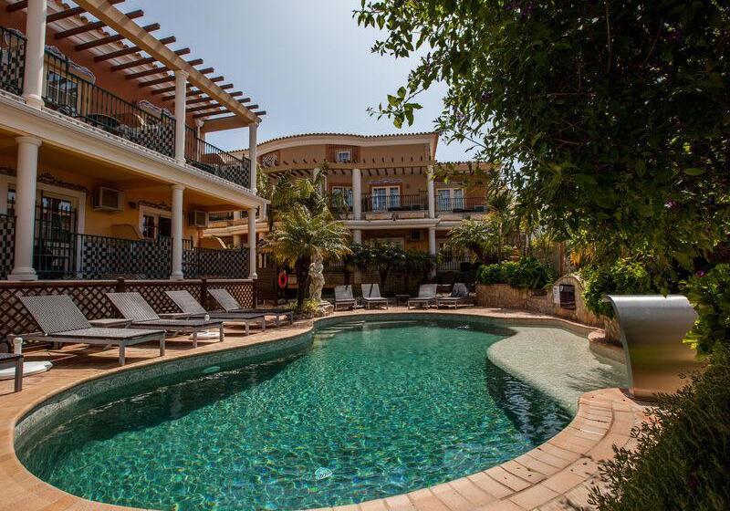 هتل Charming Residence & Guest House Dom Manuel I Adults Only