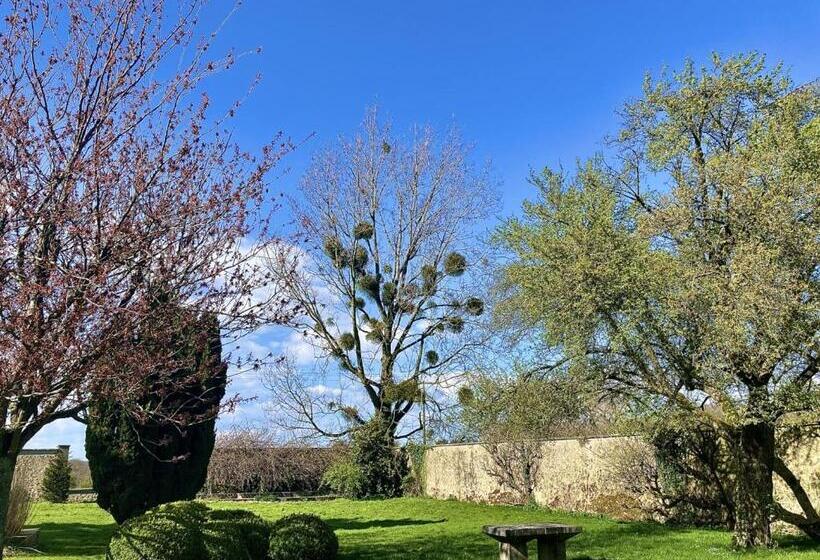 호텔 Logis La Ferme Du Vert
