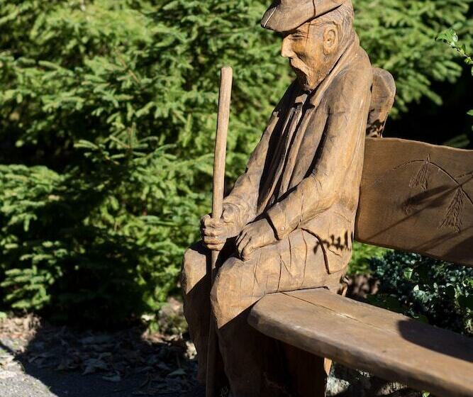 Отель Le Freudeneck