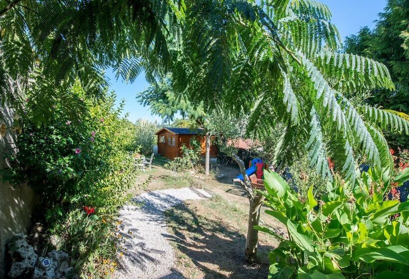 בית מלון כפרי Logis Hôtels   Hôtel Et Restaurant Les Voyageurs