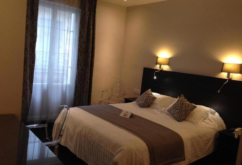 בית מלון כפרי Logis Le Midland