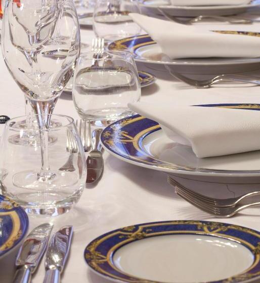 בית מלון כפרי Logis Le Midland