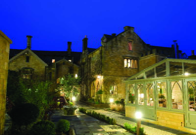 Отель The Manor House