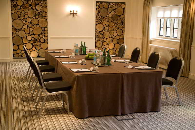 Отель The Manor House