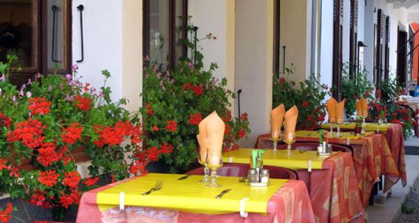 فندق Les Acacias Bellevue