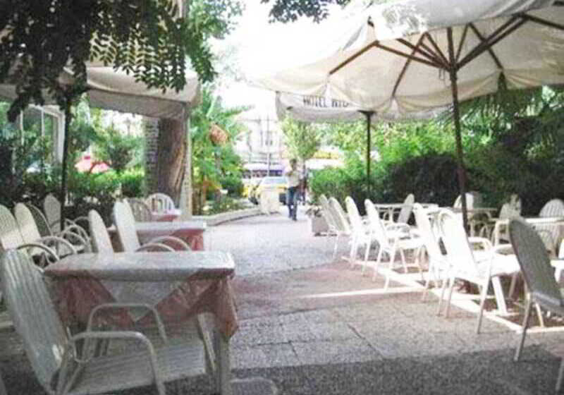 בית מלון כפרי Rio Athens