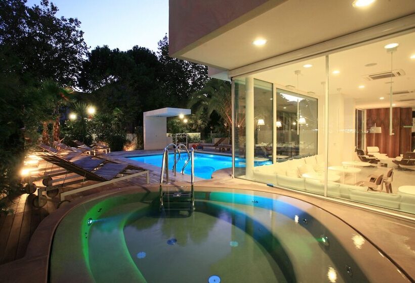هتل Select Suites & Spa   Apartments
