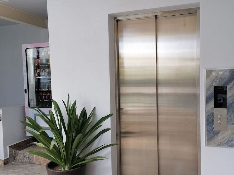 هتل Suites Las Palmas