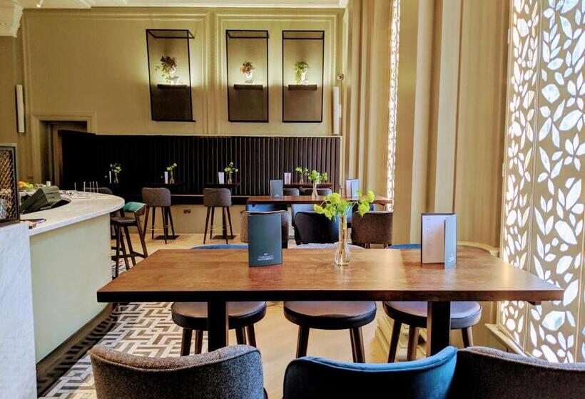 هتل The Clermont London Victoria