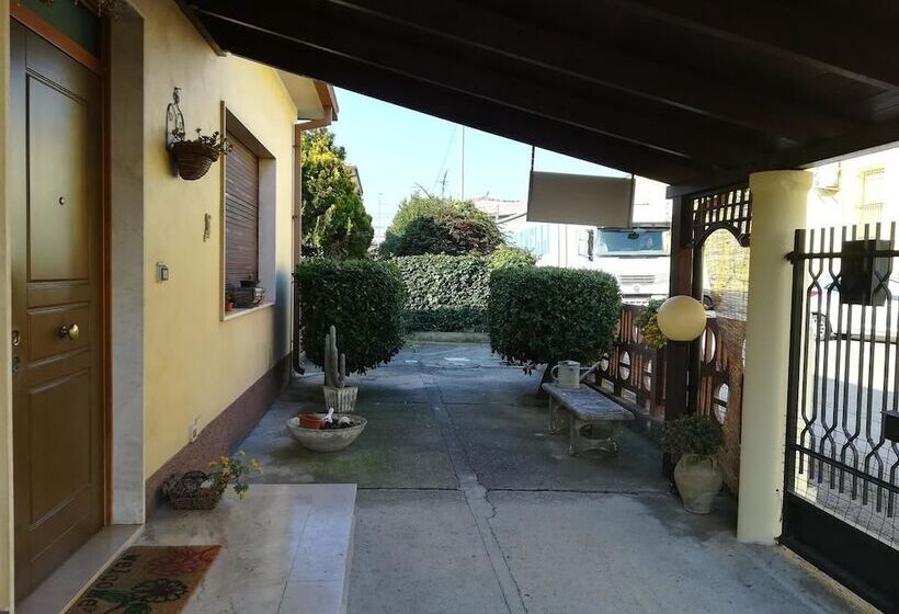 住宿加早餐  Casa Licinia