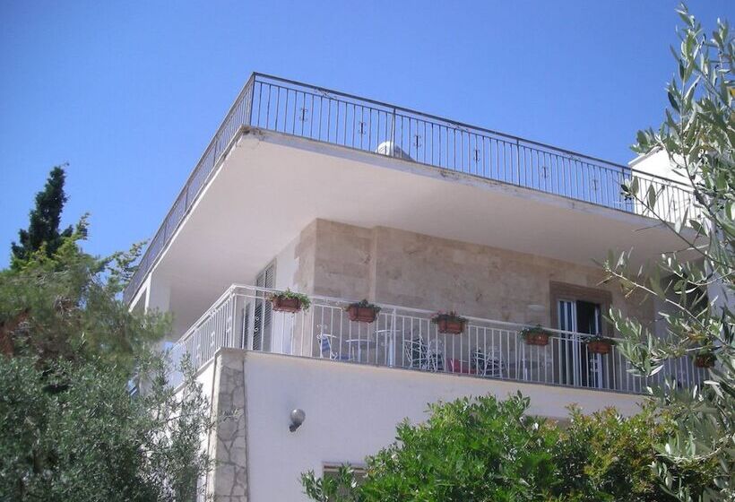 تختخواب و صبحانه La Palude Del Conte