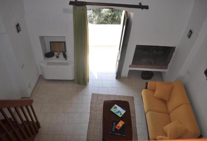 تختخواب و صبحانه Le Casette Di Via Roma