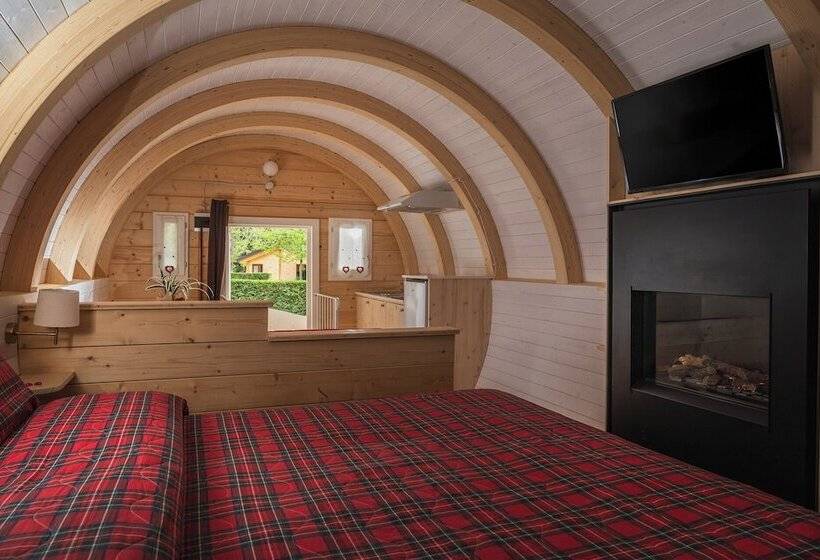 בית מלון כפרי Campeggio Parco Dei Castagni Srl