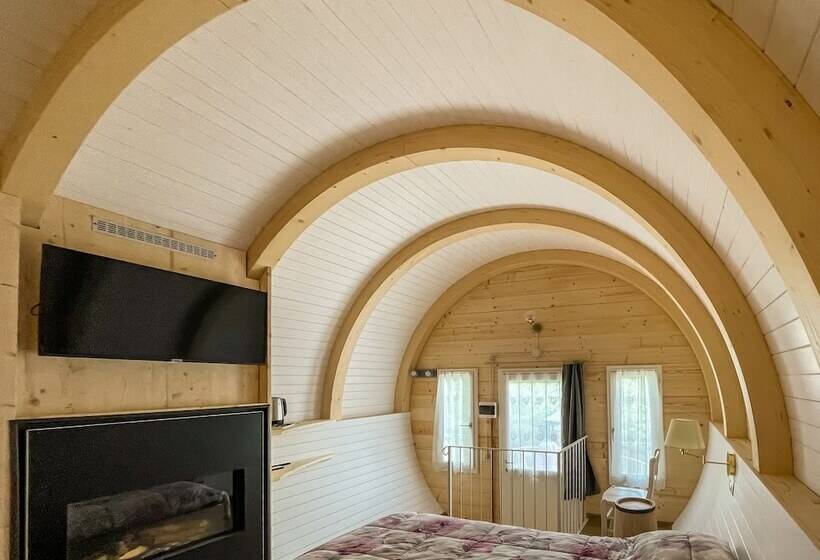 בית מלון כפרי Campeggio Parco Dei Castagni Srl