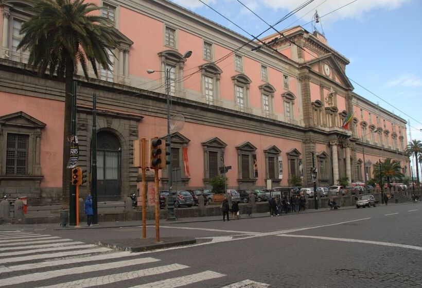 پانسیون Easyhomeinnaples