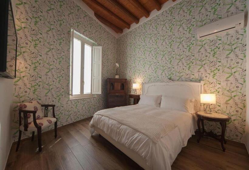 پانسیون La Soffitta Covelli