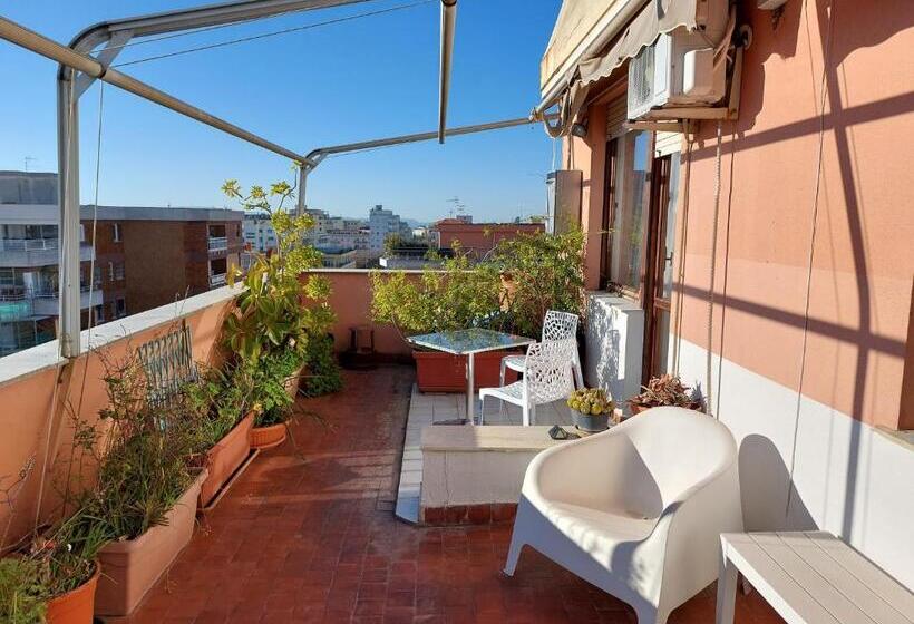 تختخواب و صبحانه La Terrazza Di Anna