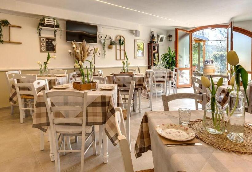 مبيت وإفطار La Valle Di Anna