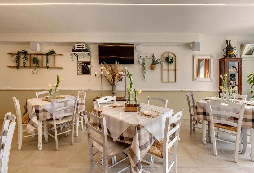 مبيت وإفطار La Valle Di Anna