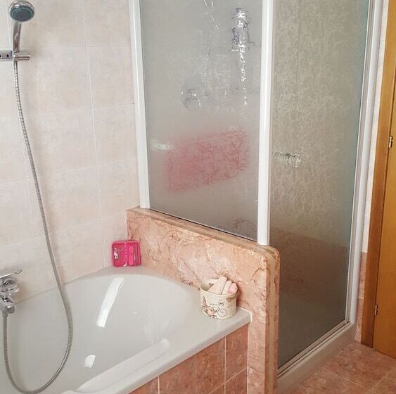 تختخواب و صبحانه Daddyrooms