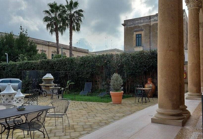 تختخواب و صبحانه Dimora Charleston Lecce Parcheggio Privato In Loco Gratis