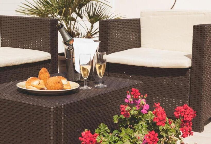 تختخواب و صبحانه Le Maioliche