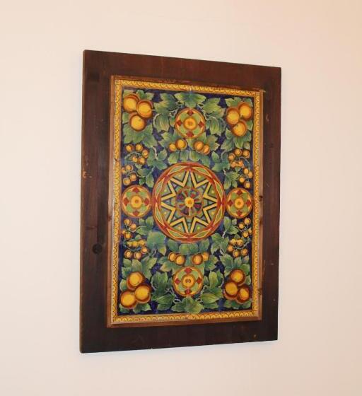 تختخواب و صبحانه Le Maioliche