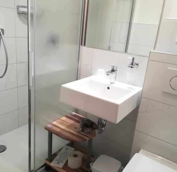 Bed and Breakfast Pension Sunnhofer