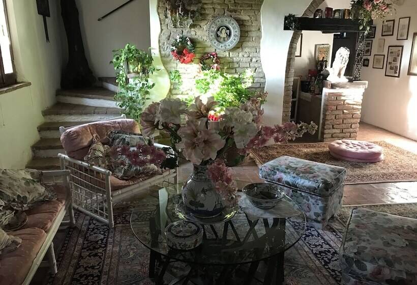 بنسيون Villa Camilla