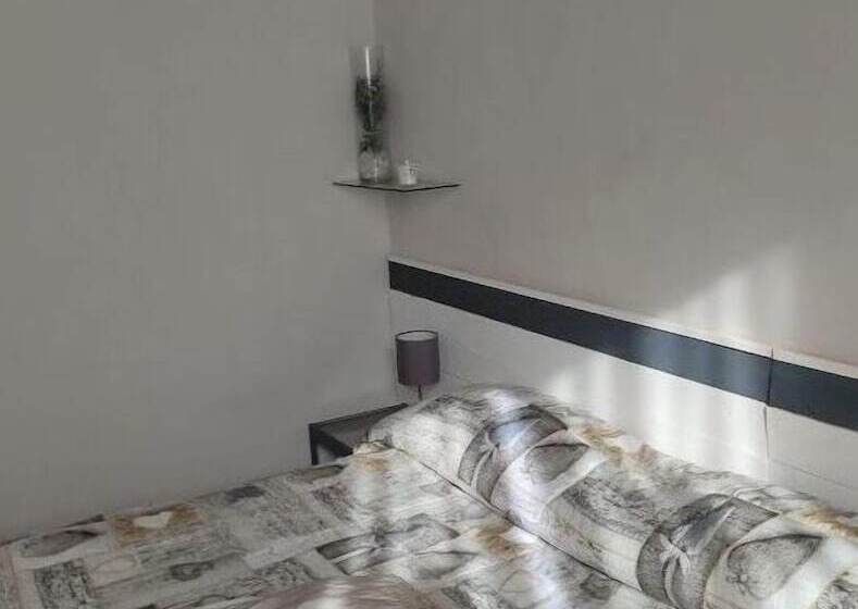 تختخواب و صبحانه Le Stanze Della Lanterna