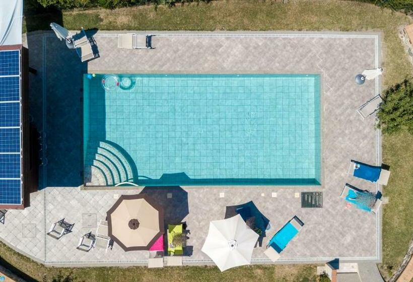 민박 Pangea Villa 8