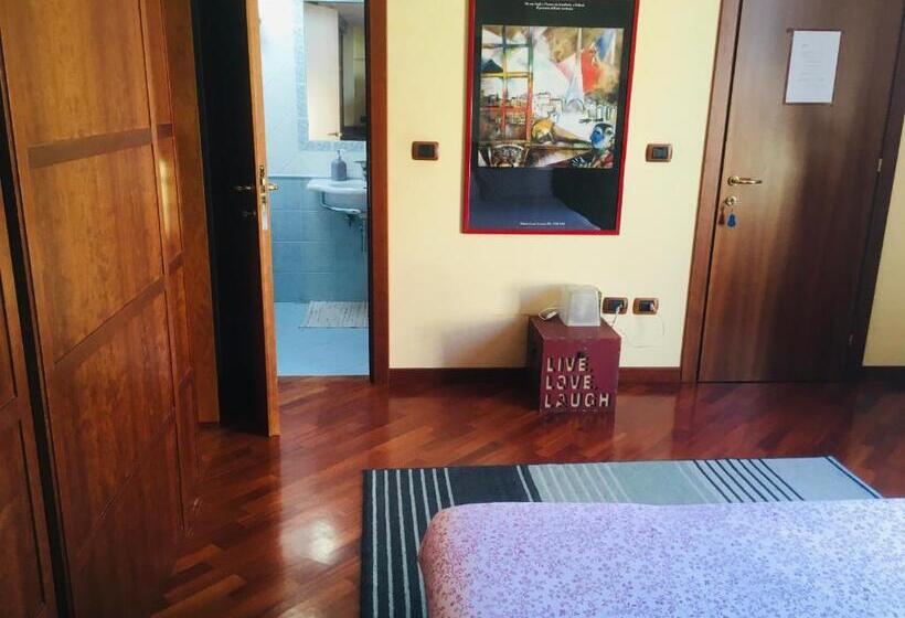 Jfk B & B