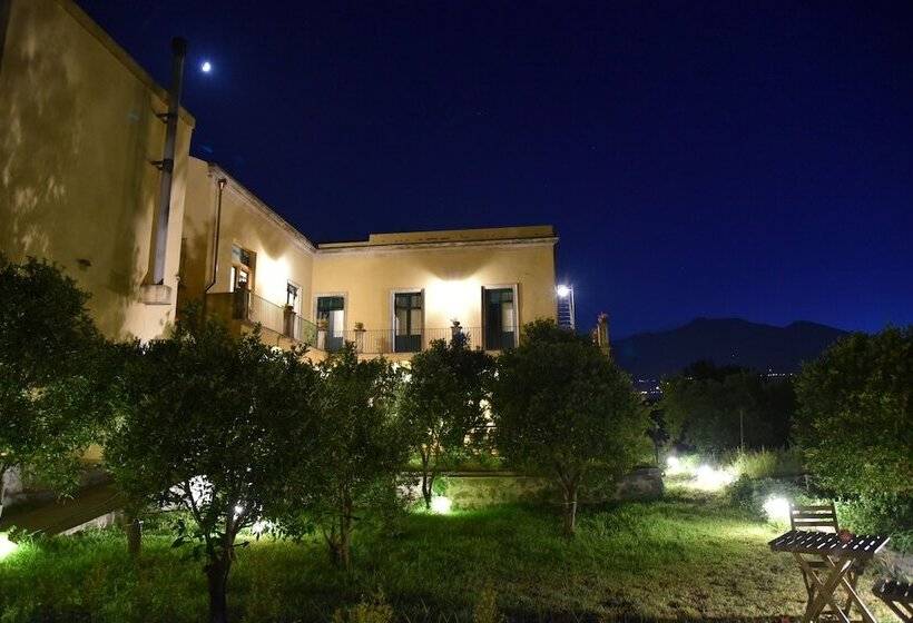 تختخواب و صبحانه Giardino Arancio