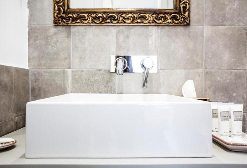 تختخواب و صبحانه Ciuritaormina Maison De Charme