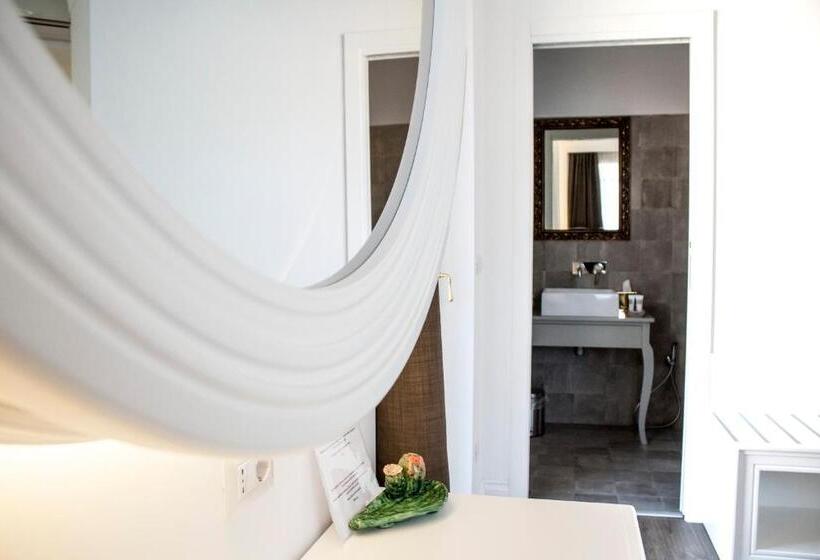 تختخواب و صبحانه Ciuritaormina Maison De Charme