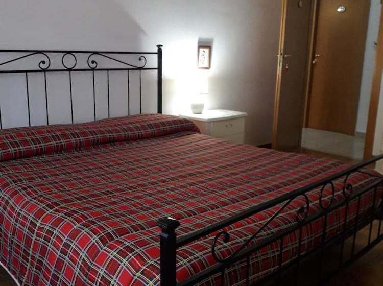 مبيت وإفطار La Collina