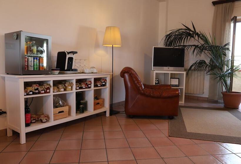 تختخواب و صبحانه Cozy Bed&breakfast