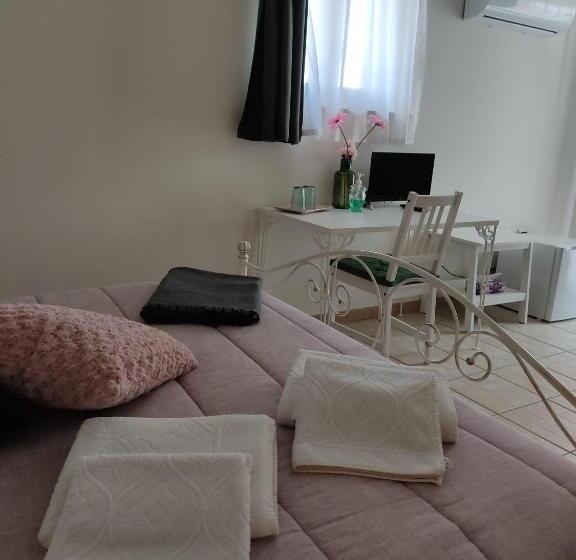 مبيت وإفطار Supramurgia Agribistrot