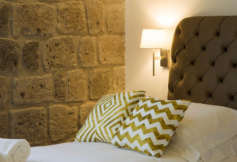 تختخواب و صبحانه La Chiaja Art&relais