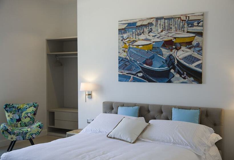 تختخواب و صبحانه La Chiaja Art&relais