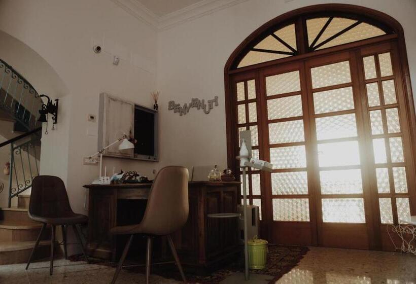 مبيت وإفطار Villa Alemi