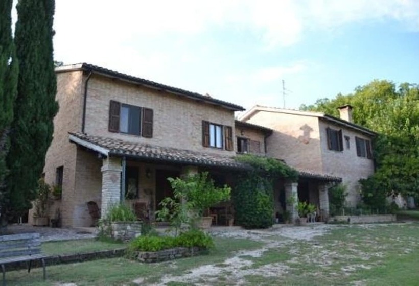 هتل روستایی Agriturismo Fontechiara