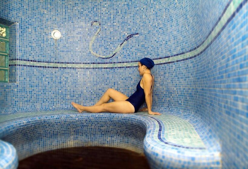 בית מלון כפרי Balneario Rio Pambre